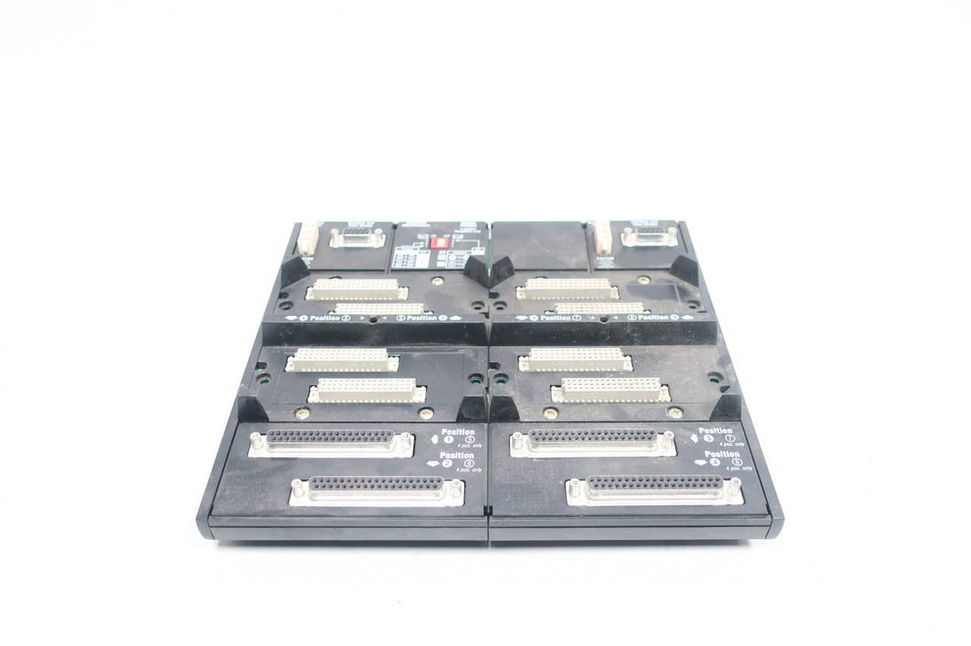 Foxboro P0926JF 4-Slot Vertical Baseplate