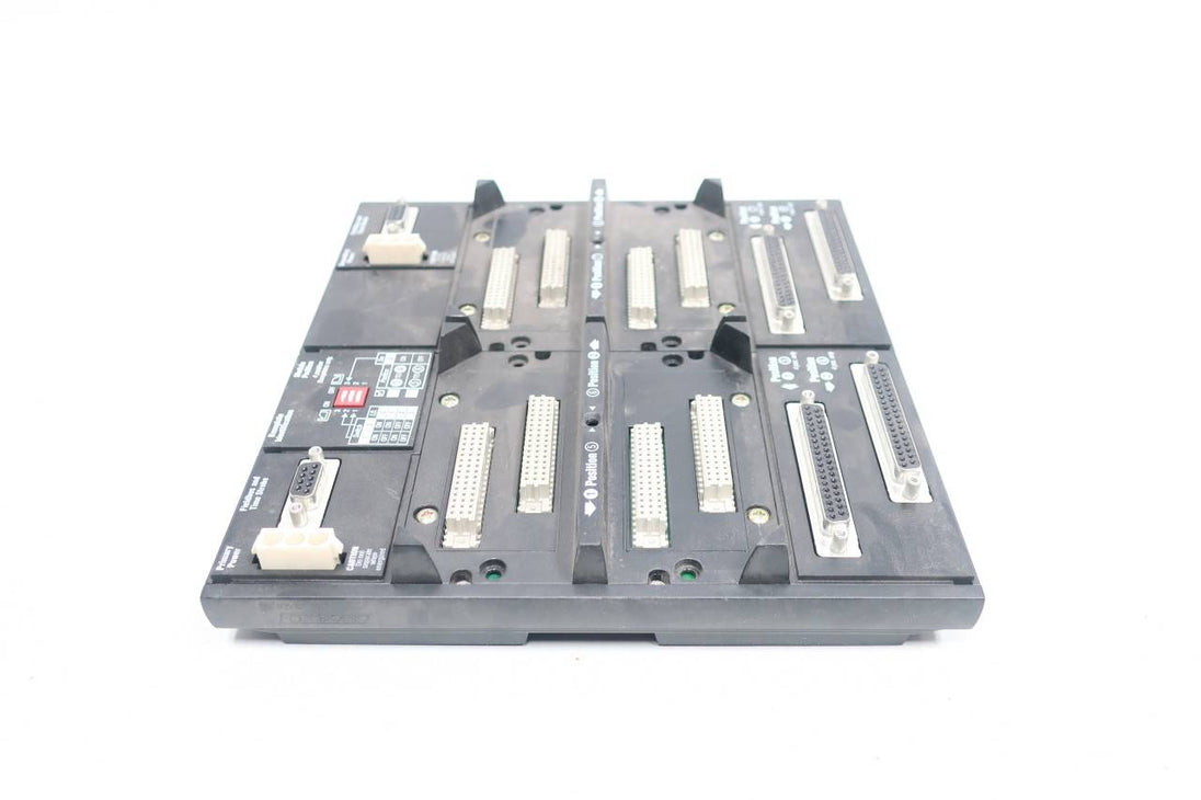 Foxboro P0926JF 4-Slot Vertical Baseplate